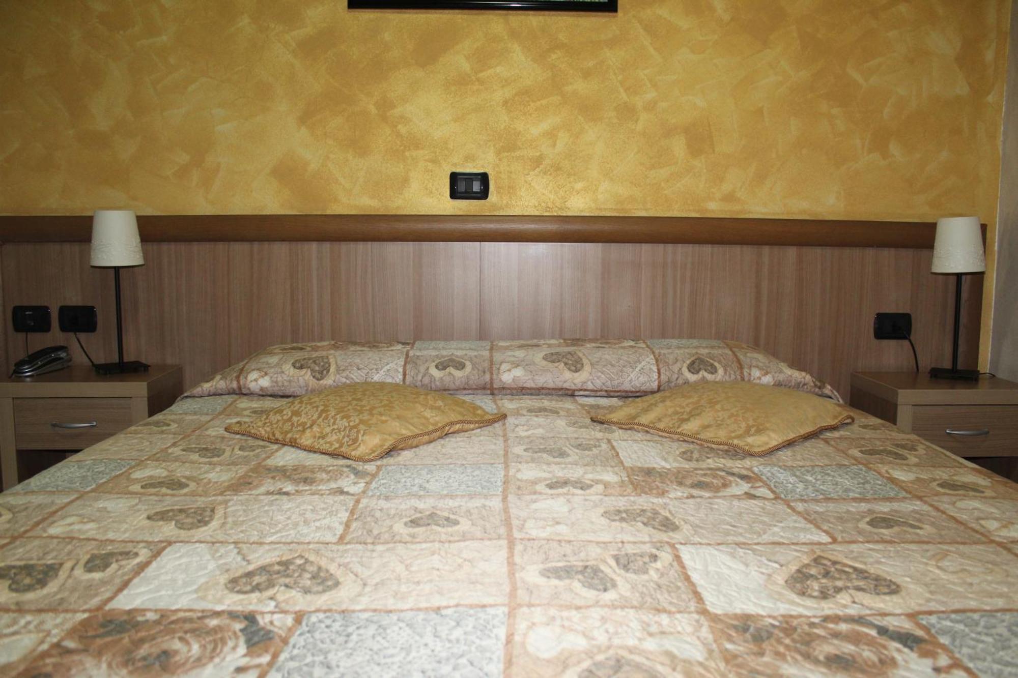 Albergo Posta Genua Rum bild