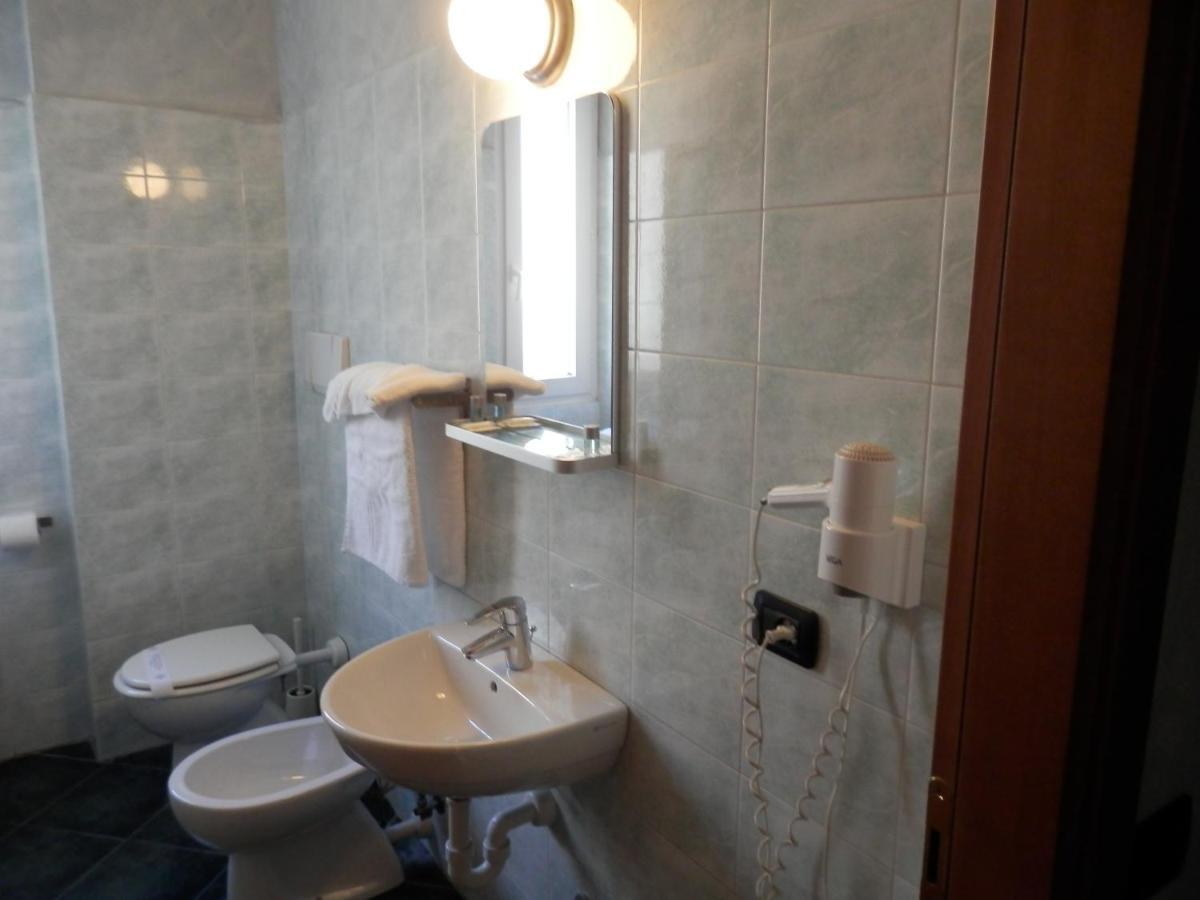 Albergo Posta Genua Exteriör bild